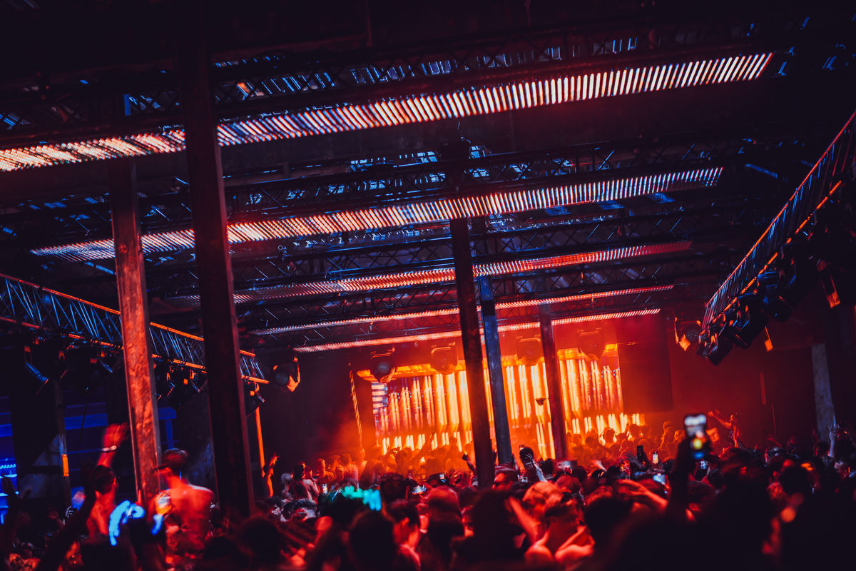 Loading... just a sec